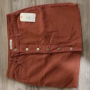 Billabong Corduroy Mini Skirt New With Tags